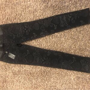 Classic Black Straight-Leg Jeans